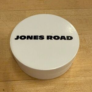 Jones Road Miracle Balm, color- Tawny